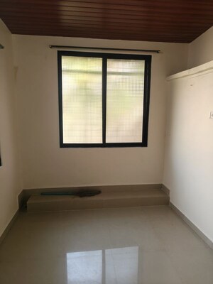 1 BHK Independent House For Rent in Nerul Sector 18a
