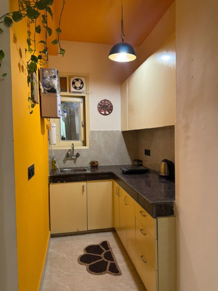 Kitchen, saket 1 Bedroom 550 Sq.Ft. Independent House In Saket Delhi 10744378
