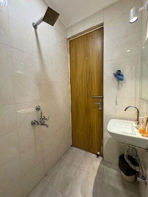 Bathroom in 1 BHK Independent House at Saket – for Rent