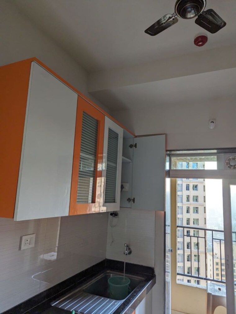 Kitchen, rustomjee-azziano-wing-i 2 Bedroom 647 Sq.Ft. Apartment In Thane West Thane 10744389