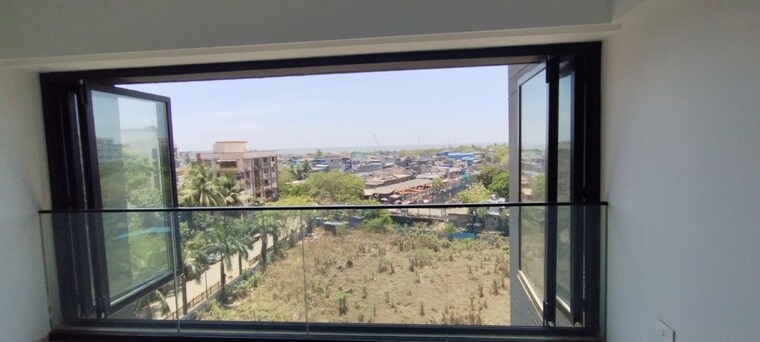 Garden, raheja-park-west 4 Bedroom 1732 Sq.Ft. Apartment In Santacruz West Mumbai 10744394