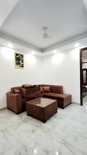 Living Room in 1 BHK Independent House at Saket – for Rent