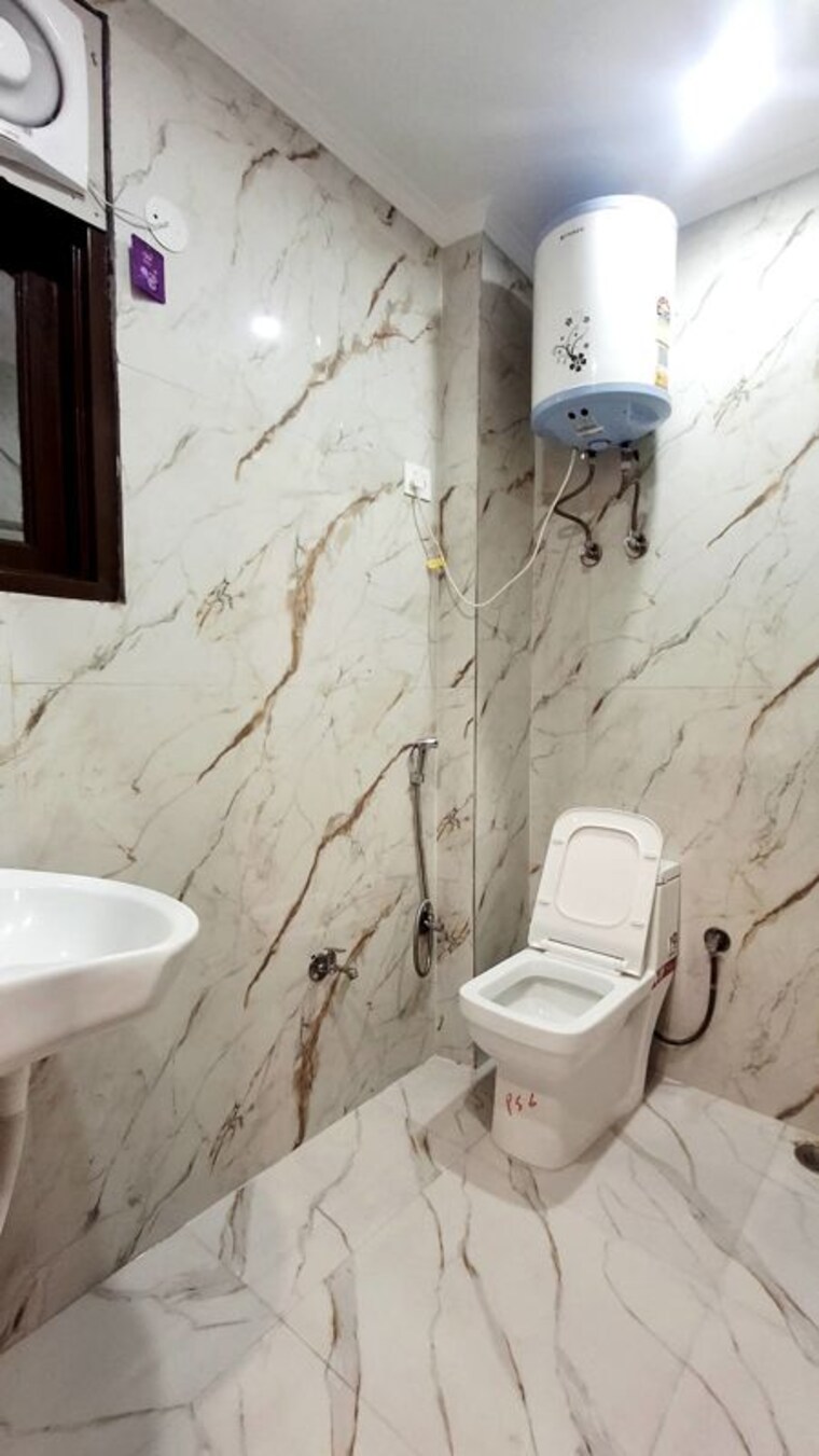 Bathroom, saket 1 Bedroom 550 Sq.Ft. Independent House In Saket Delhi 10744434
