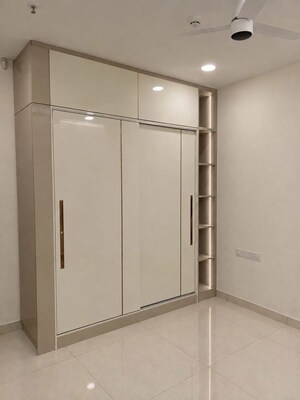 Room in 3 BHK Apartment at Aparna Sarovar Zicon, Nallagandla – for Rent