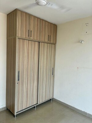 Room in 1 BHK Apartment at AVL 36 Gurgaon, Sector 36 – for Rent