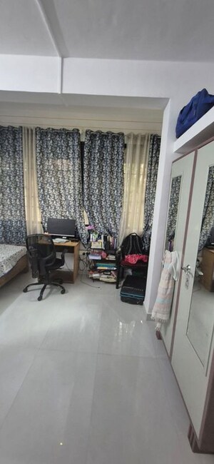 Living Room in 2 BHK Apartment at Deccan Villa, Deccan Gymkhana – for Rent