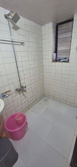Bathroom in 2 BHK Apartment at Deccan Villa, Deccan Gymkhana – for Rent