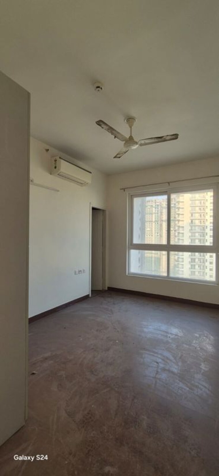 Room, sector 104 3.5 Bedroom 2450 Sq.Ft. Apartment In Sector 104 Gurgaon 10744520