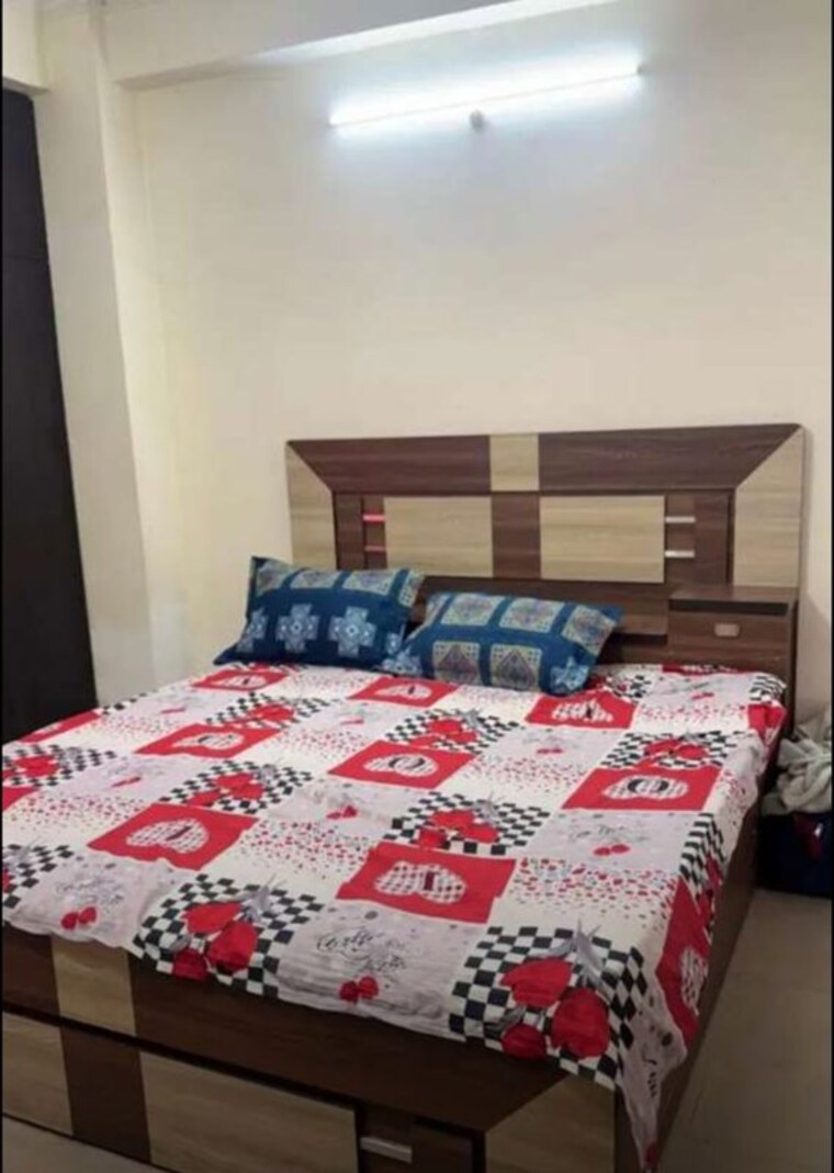 Bedroom, rohtas-pandit-house 3 Bedroom 1800 Sq.Ft. Apartment In Hazratganj Lucknow 10744532