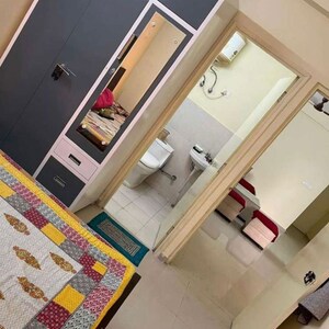 Room in 3 BHK Apartment at DLF Ultima Phase II, Sector 81 – for Sale