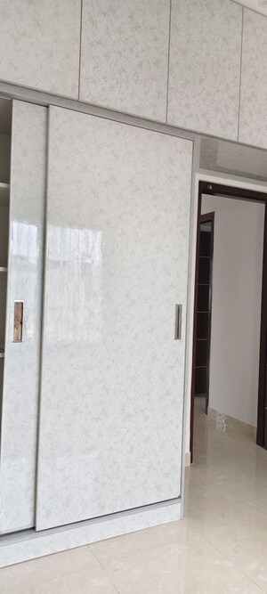 Furnished Amenities in 3 BHK Apartment at Halasuru – for Sale