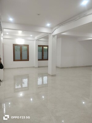 Room in  Office Space at Vijayant Khand – for Rent