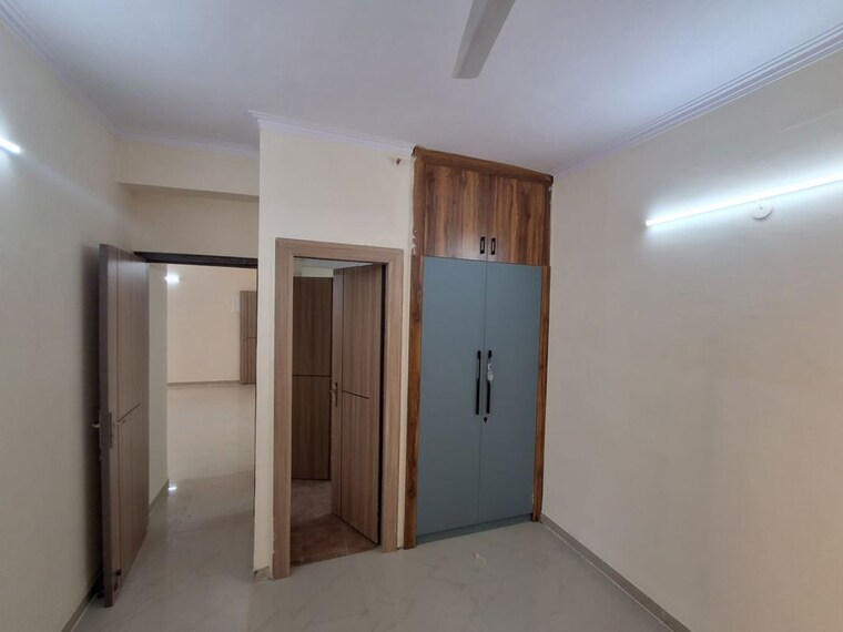 Room, amrapali-verona-heights-phase-ii 3 Bedroom 1655 Sq.Ft. Apartment In Amrapali Leisure Valley Greater Noida 10744555
