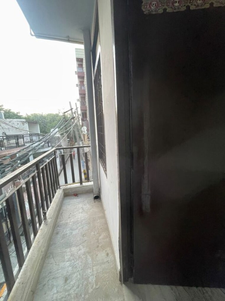 Balcony, prem nagar 1 Bedroom 1000 Sq.Ft. Builder Floor In Prem Nagar Dehradun 10744587