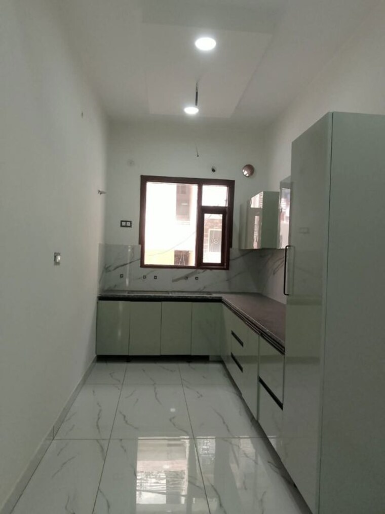 undefined, dhakoli 3 Bedroom 122 Sq.Yd. Builder Floor In Dhakoli Zirakpur 10744630
