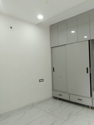 Room in 3 BHK Builder Floor at Dhakoli – for Rent