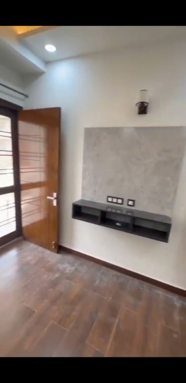 Room, fidato-honour-homes 3 Bedroom 180 Sq.Yd. Builder Floor In Sector 89 Faridabad 10744672