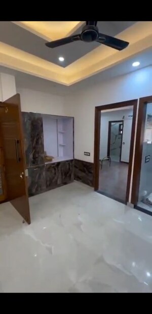 Room in 3 BHK Builder Floor at Fidato Honour Homes, Sector 89 – for Rent