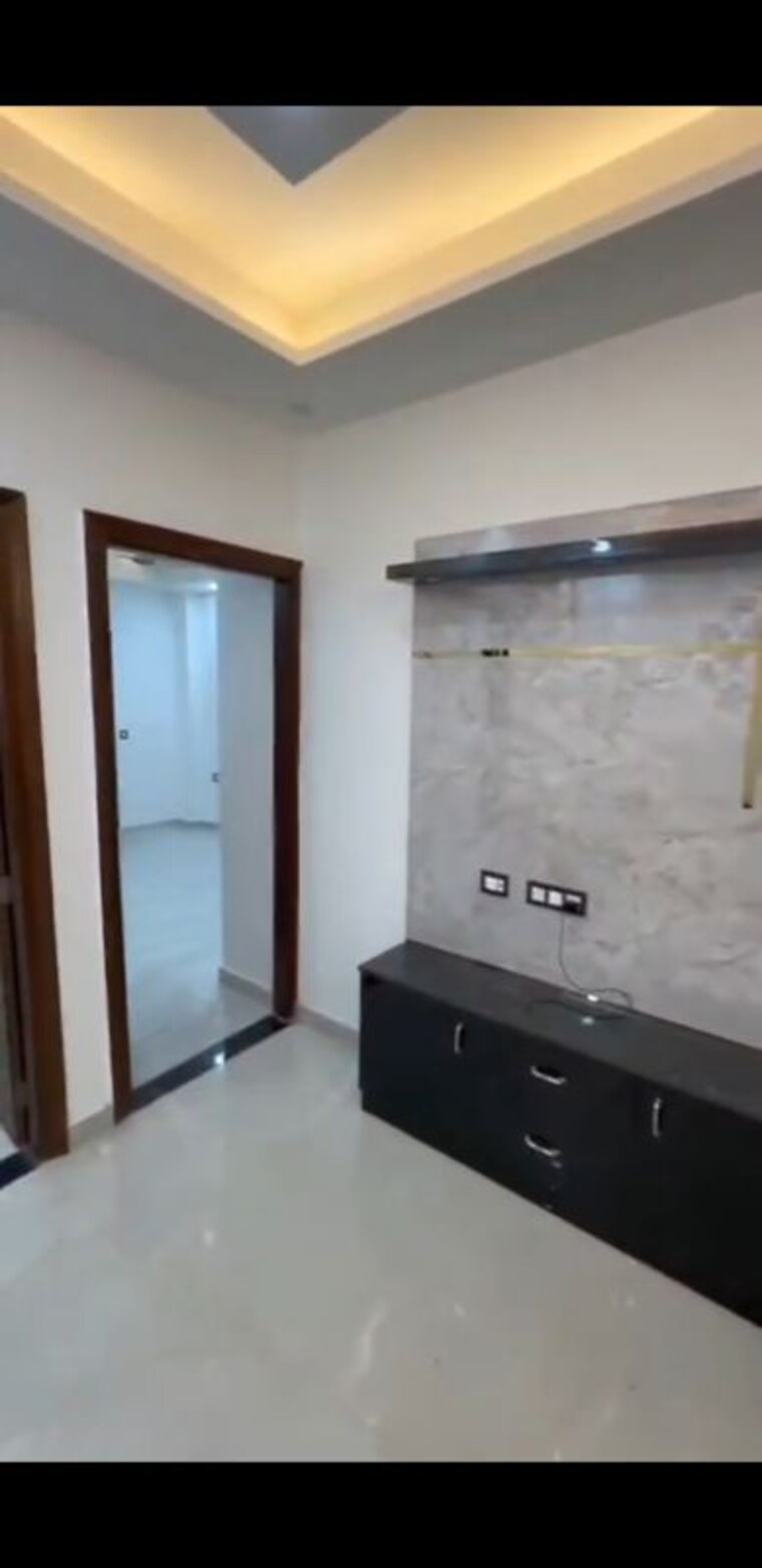 Kitchen, fidato-honour-homes 3 Bedroom 180 Sq.Yd. Builder Floor In Sector 89 Faridabad 10744672