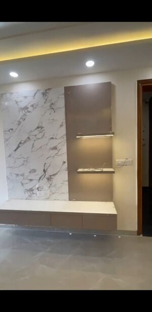 Furnished Amenities in 2 BHK Builder Floor at Puri Kohinoor, Sector 89 – for Rent