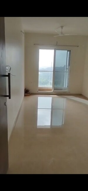 2.5 BHK Apartment For Rent in Dosti Tulip, Balkum Pada