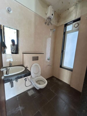 Bathroom in 3 BHK Apartment at Sheth Avante, Kanjurmarg West – for Rent