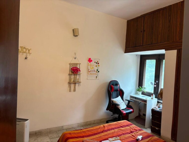 Bedroom, alaknanda 4 Bedroom 3200 Sq.Ft. Builder Floor In Alaknanda Delhi 10744778