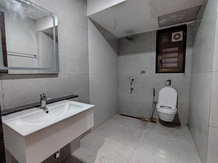 Bathroom, pranava-one-hyderabad 4 Bedroom 5000 Sq.Ft. Apartment In Somajiguda Hyderabad 10744775