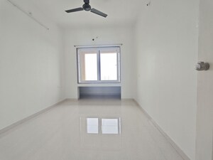 Room in 2 BHK Apartment at Arihant Aspire, Palaspe Phata – for Rent