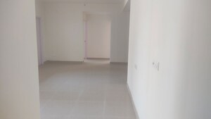 Room in 4 BHK Apartment at SARE Petioles, Sector 92 – for Sale
