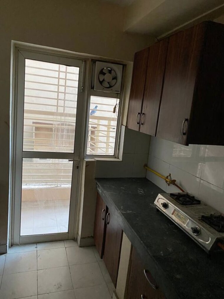 Kitchen, gaur-city-2-14th-avenue 3 Bedroom 1175 Sq.Ft. Apartment In Sector 16c Greater Noida Greater Noida 10744808