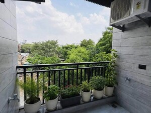 Balcony in 1 BHK Independent House at Freedom Fighters Enclave – for Rent