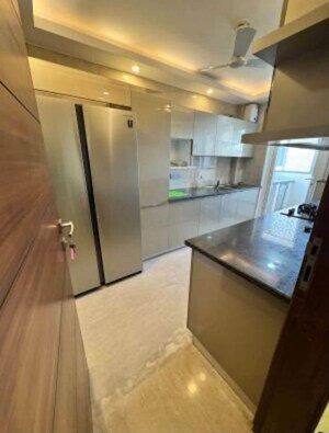 Kitchen in 3 BHK Builder Floor at BPTP Amstoria, Sector 102 – for Sale