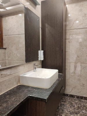 Bathroom in 3 BHK Builder Floor at Unitech Greenwood City Apartment, Sector 45 – for Rent