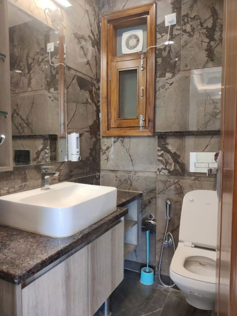 Bathroom, unitech-greenwood-city-apartment 3 Bedroom 2300 Sq.Ft. Builder Floor In Sector 45 Gurgaon 10744853
