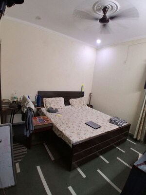 Bedroom in 3 BHK Builder Floor at Sector 47 – for Rent