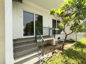 Balcony in 3 BHK Independent House at Central Park Flower Valley, Sohna Sector 33 – for Rent