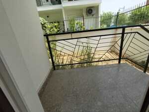 Balcony in 3 BHK Independent House at Central Park Flower Valley, Sohna Sector 33 – for Rent