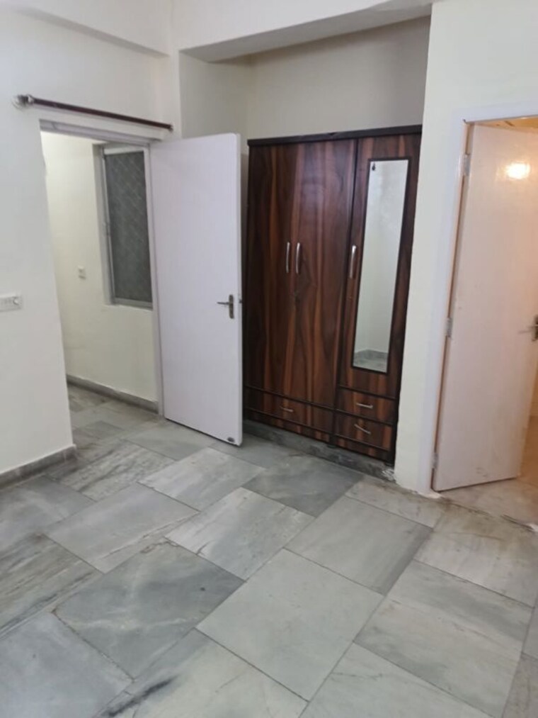 Room, windsor-and-nova-society 2 Bedroom 1000 Sq.Ft. Apartment In Ahinsa Khand 2 Ghaziabad 10744892