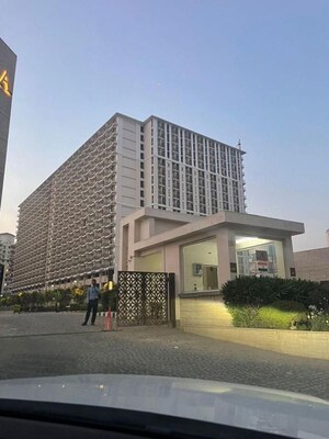 Studio Apartment For Sale in DLF The Camellias, Sector 42