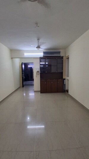 2 BHK Apartment For Rent in Atul Blue Mountains, Malad East