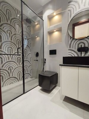 Bathroom in 3.5 BHK Builder Floor at Central Park Flower Valley, Sohna Sector 33 – for Rent