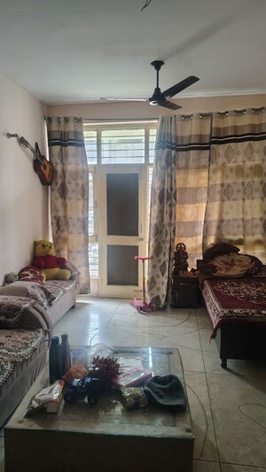 2 BHK Apartment For Sale in Vasundhara Sector 4