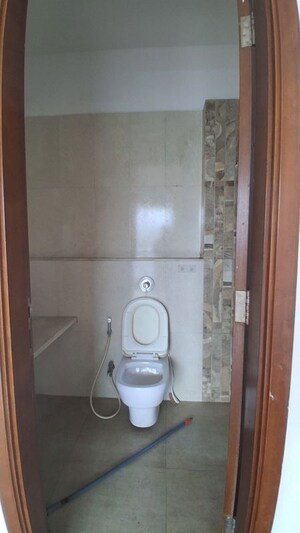Bathroom in 3 BHK Apartment at Omkar Alta Monte, Malad East – for Rent