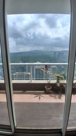 3 BHK Apartment For Rent in Omkar Alta Monte, Malad East