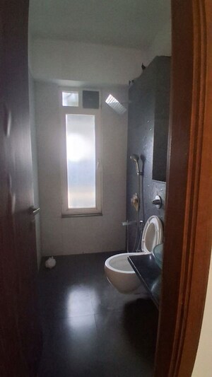 Bathroom in 3 BHK Apartment at Omkar Alta Monte, Malad East – for Rent