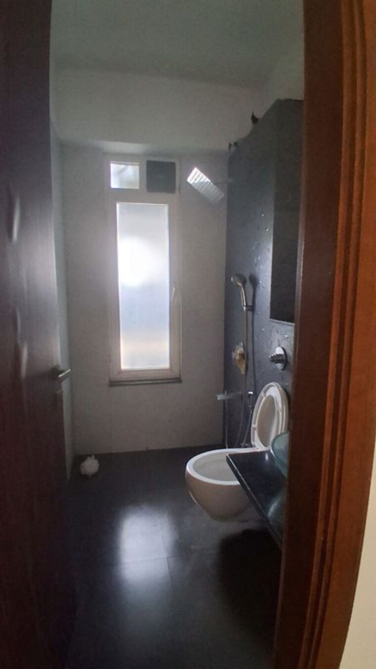 Bathroom, omkar-alta-monte 3 Bedroom 1680 Sq.Ft. Apartment In Malad East Mumbai 10744819