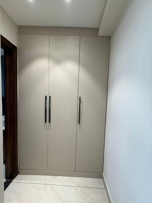 Furnished Amenities in 3 BHK Apartment at Aerocity – for Sale