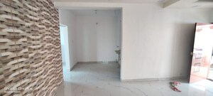 Room in 1 BHK Independent House at Phursungi – for Sale