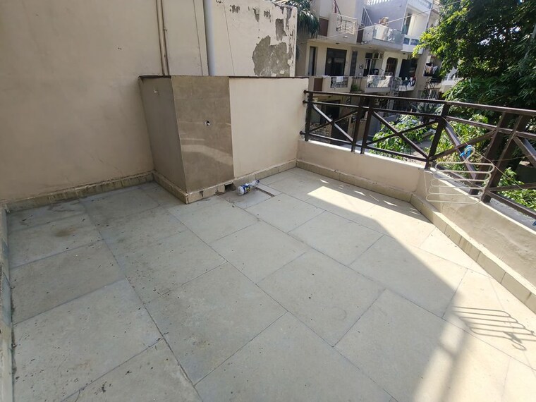 Balcony, palam-vihar-residents-association 3 Bedroom 1680 Sq.Ft. Independent House In Palam Vihar Gurgaon 10745030